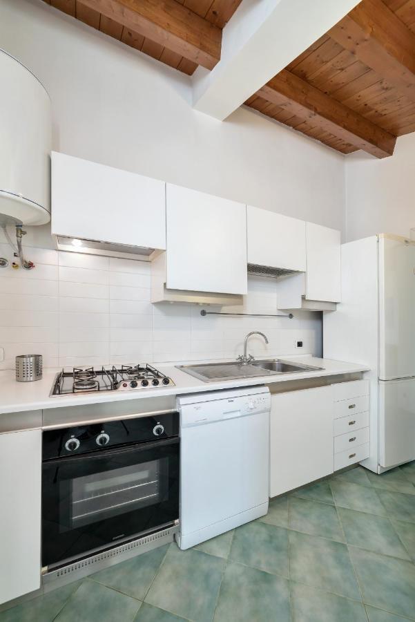 Archimede, Appartamento Con Vista In Centro A מרינה די רגוזה מראה חיצוני תמונה