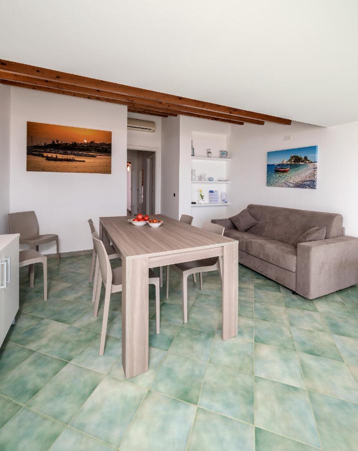 Archimede, Appartamento Con Vista In Centro A מרינה די רגוזה מראה חיצוני תמונה